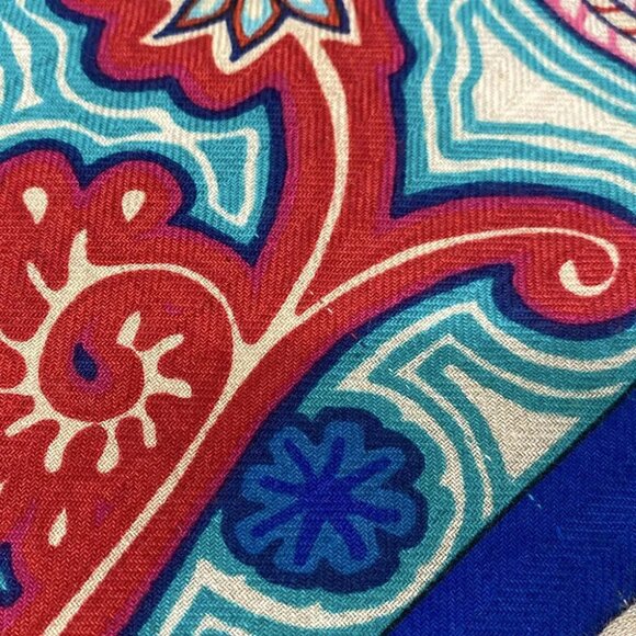 Auth HERMES Carrejean/Shawl Carre 140 - Blue Multi Cashmere Silk Scarf - Picture 3 of 6